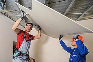 10 Étapes à suivre pour poser un plafond correctement à Neuville-en-Ferrain